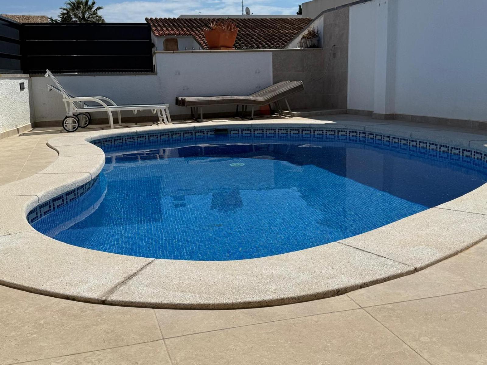 Raquel Koky Villa Empuriabrava Exterior photo